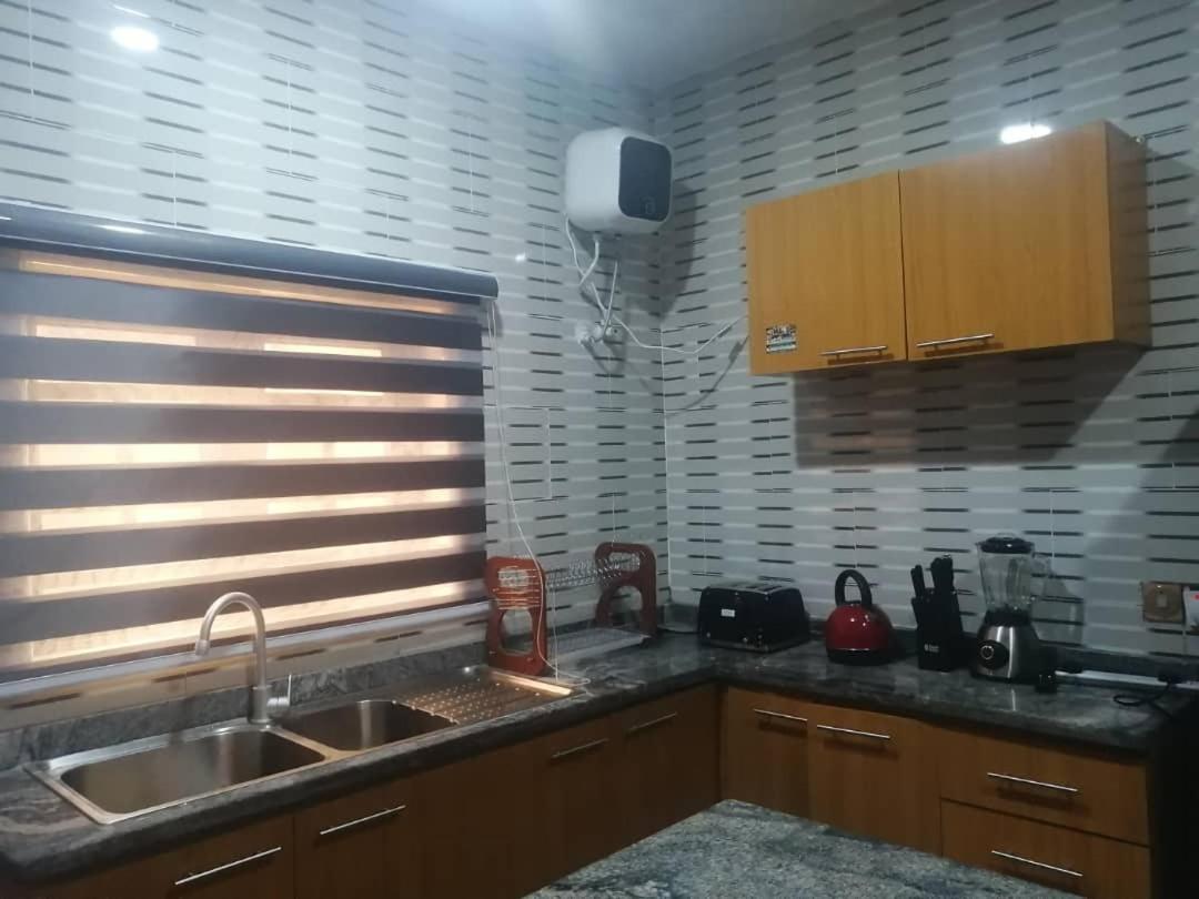 Saint Kingsley Apartment Ibadan Luaran gambar